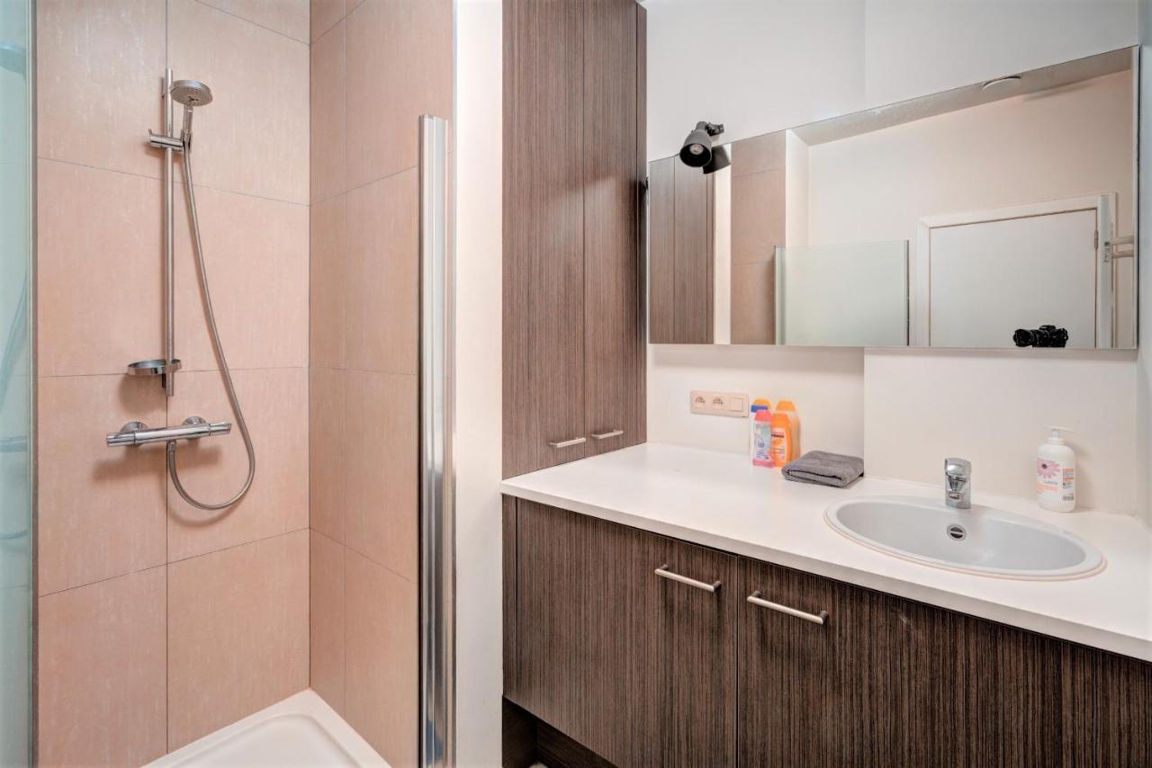 Theater Lodge Apartment In Heart Of Antwerp Luaran gambar